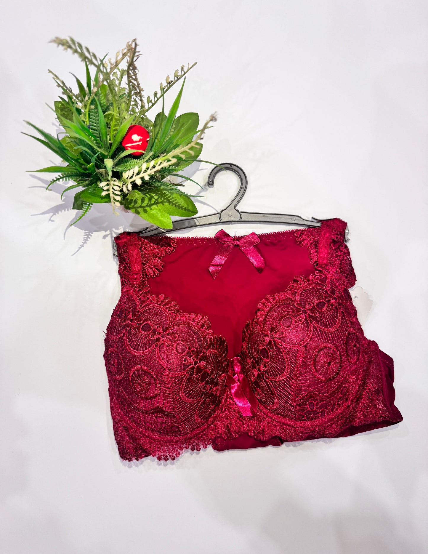 Elegant Cinnamon Lace Lingerie Set