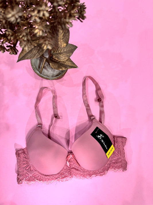 Elegant Lace Push-Up Bra